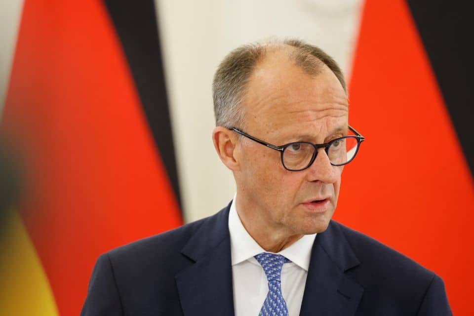 Confrontée à une crise industrielle et à la volatilité de son système électrique, l’Allemagne obtient le feu vert de Bruxelles pour investir dans de nouvelles centrales à gaz.